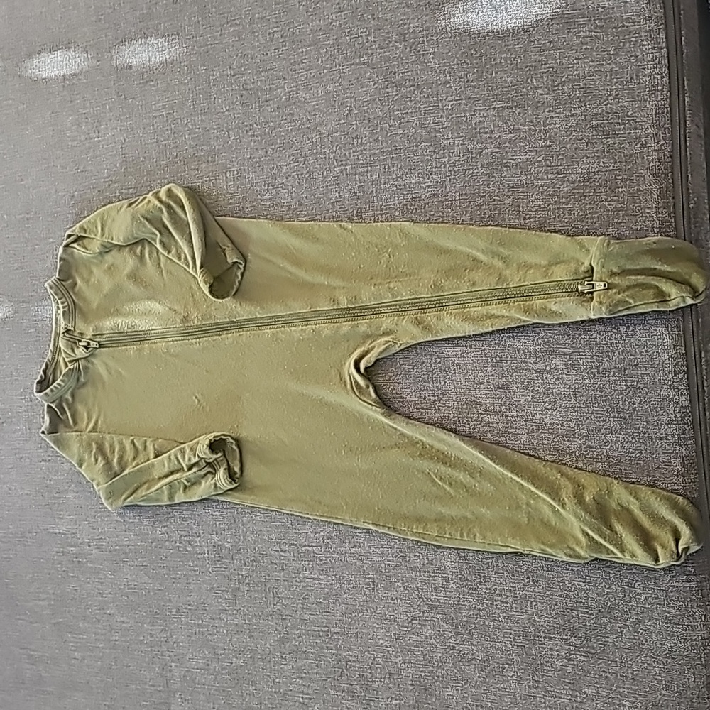Kyte baby footed zipper PJs